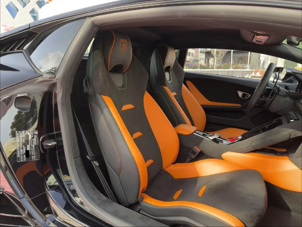 2023 Lamborghini Huracán 5.2L 640HP V10 7DCT,autocango,china used car exporter,china ev exporter,chinese used car exporter,chinese used ev exporter
