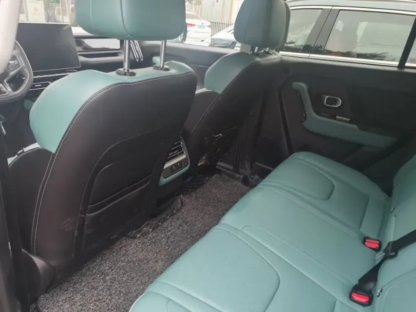 2025 Jetour Traveller 2.0T 254HP L4 7DCT,autocango,china used car exporter,china ev exporter,chinese used car exporter,chinese used ev exporter