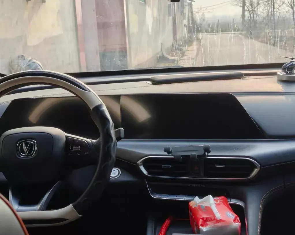 2022 ChangAn UNI-T 1.5T 188HP L4 7DCT,autocango,china used car exporter,china ev exporter,chinese used car exporter,chinese used ev exporter