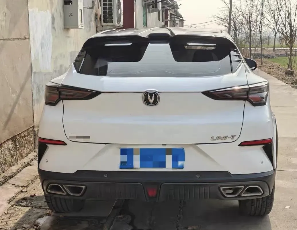 2022 ChangAn UNI-T 1.5T 188HP L4 7DCT,autocango,china used car exporter,china ev exporter,chinese used car exporter,chinese used ev exporter