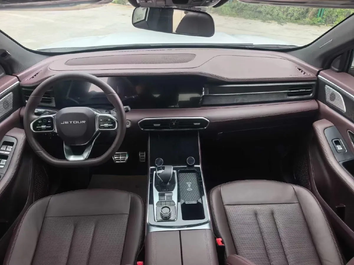 2022 Jetour X90 2.0T 254HP L4 7DCT,autocango,china used car exporter,china ev exporter,chinese used car exporter,chinese used ev exporter