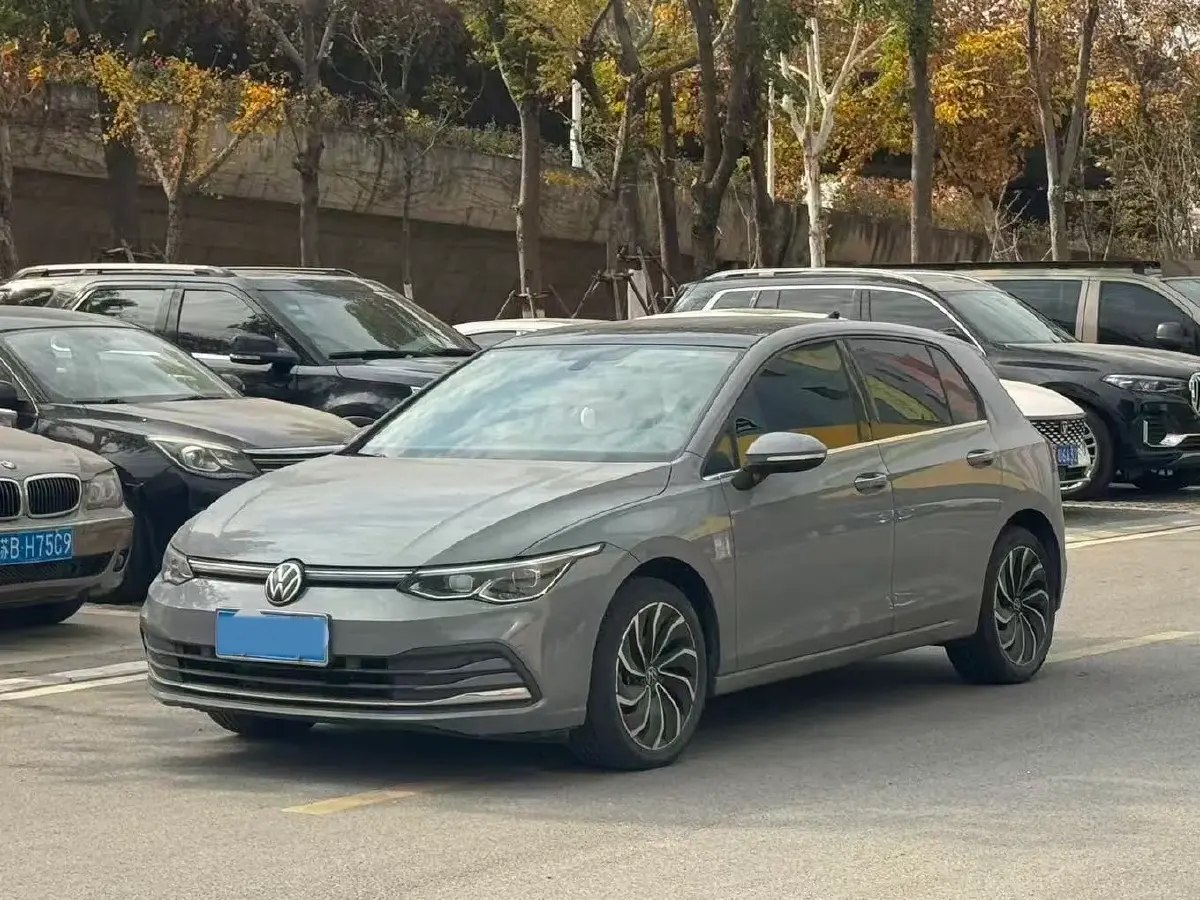 2023 Volkswagen Golf 1.4T 150HP L4 7DCT