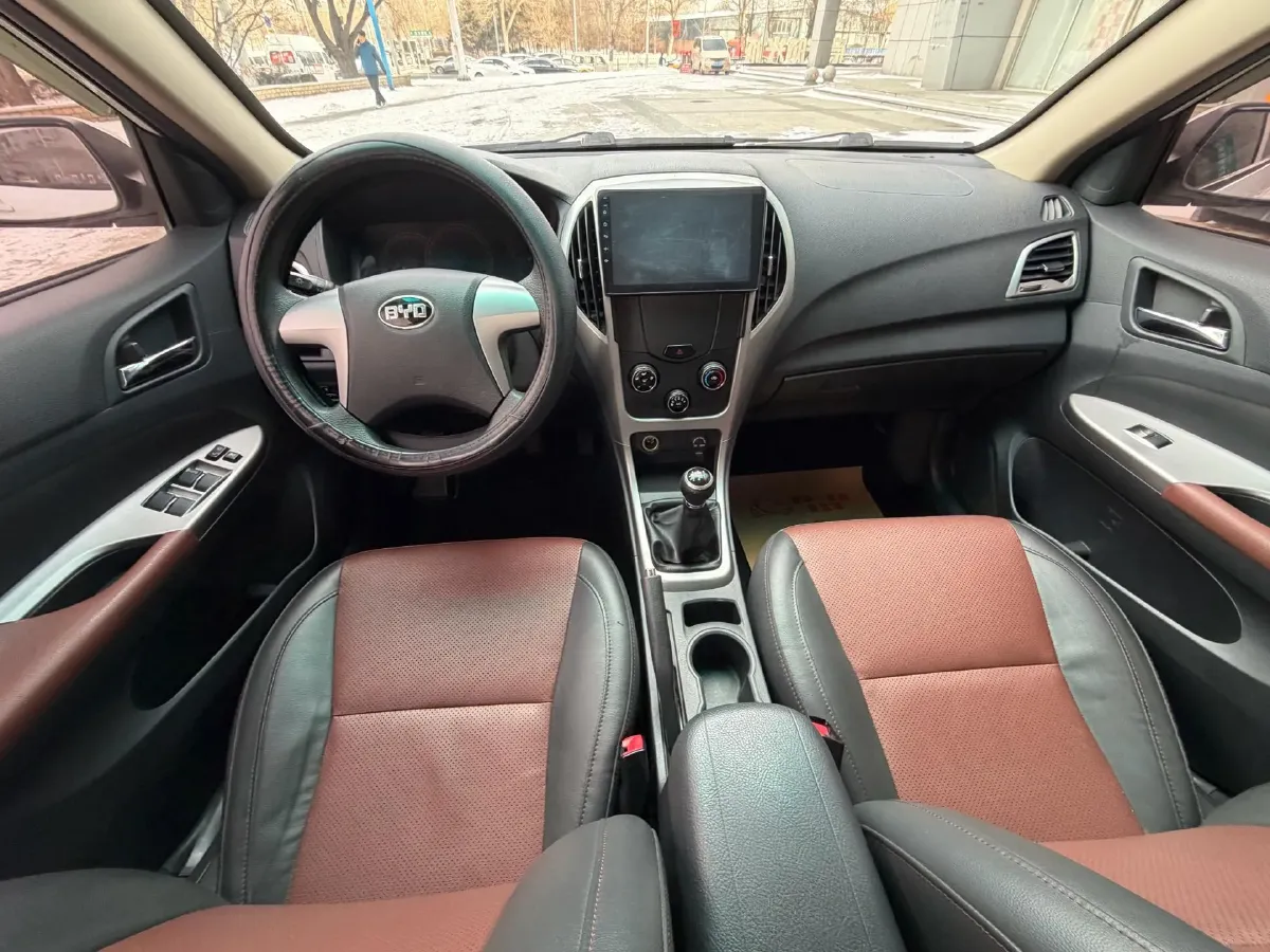 2015 BYD F3 1.5L 109HP L4 5MT,autocango,china used car exporter,china ev exporter,chinese used car exporter,chinese used ev exporter