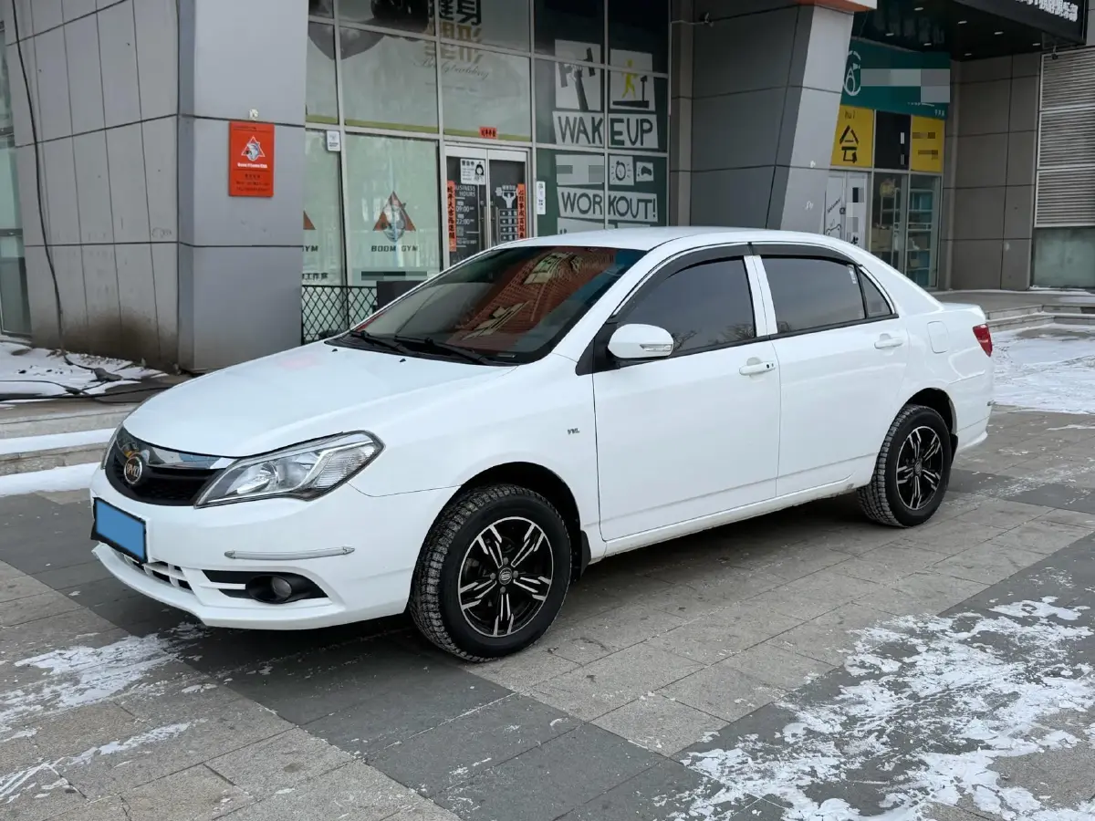 2015 BYD F3 1.5L 109HP L4 5MT 2015 BYD F3 1.5L 109HP L4 5MT