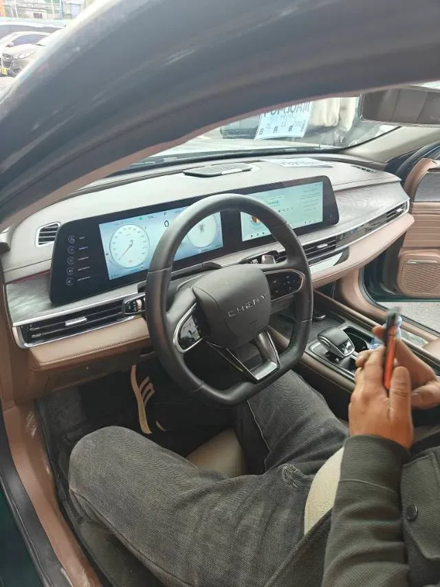 2023 Chery Arrizo 8 2.0T 254HP L4 7DCT,autocango,china used car exporter,china ev exporter,chinese used car exporter,chinese used ev exporter