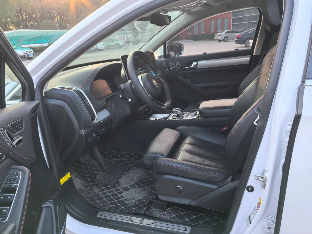 2018 BYD Tang 2.0T 205HP L4 6DCT PHEV 23.97KWH,autocango,china used car exporter,china ev exporter,chinese used car exporter,chinese used ev exporter