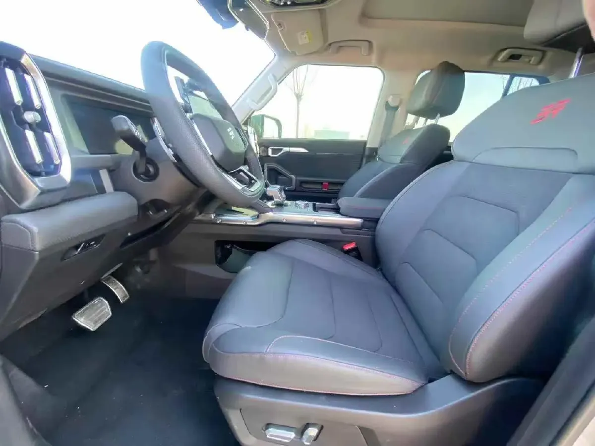 2023 Jetour Traveller 2.0T 254HP L4 8AT,autocango,china used car exporter,china ev exporter,chinese used car exporter,chinese used ev exporter