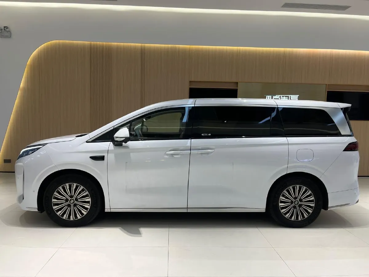 2025 BYD Xia 1.5T 156HP L4 E-CVT PHEV 36.6KWH,autocango,china used car exporter,china ev exporter,chinese used car exporter,chinese used ev exporter