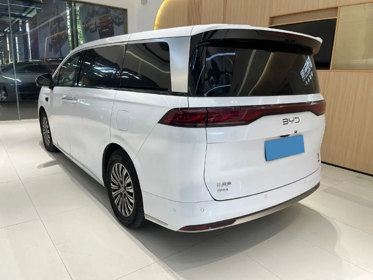 2025 BYD Xia 1.5T 156HP L4 E-CVT PHEV 36.6KWH,autocango,china used car exporter,china ev exporter,chinese used car exporter,chinese used ev exporter