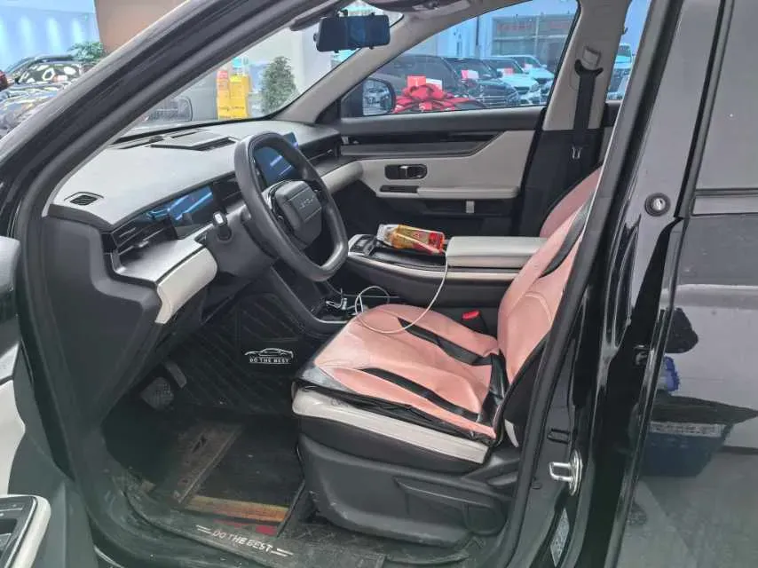 2022 Jetour DASHING 1.6T 197HP L4 7DCT,autocango,china used car exporter,china ev exporter,chinese used car exporter,chinese used ev exporter