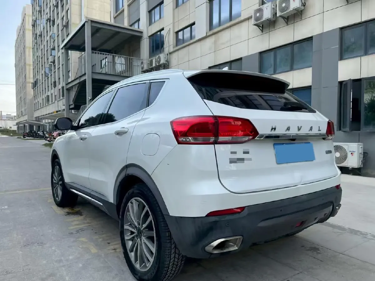 2018 Haval H4 1.5T 169HP L4 7DCT,autocango,china used car exporter,china ev exporter,chinese used car exporter,chinese used ev exporter