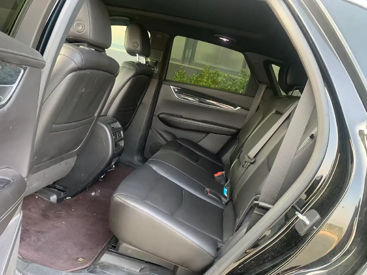 2021 Cadillac XT5 2.0T 237HP L4 9AT,autocango,china used car exporter,china ev exporter,chinese used car exporter,chinese used ev exporter