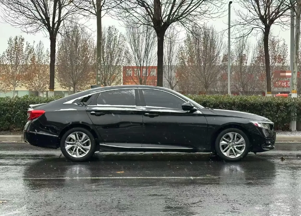 2018 Honda Accord 1.5T 194HP L4 CVT,autocango,china used car exporter,china ev exporter,chinese used car exporter,chinese used ev exporter