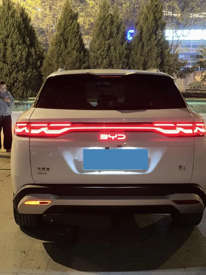 2024 BYD SongL DM-i 1.5L 101HP L4 E-CVT PHEV 18.3KWH,autocango,china used car exporter,china ev exporter,chinese used car exporter,chinese used ev exporter