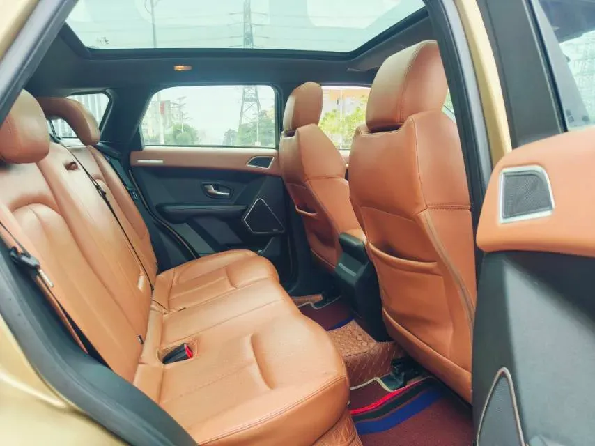 2018 Landwind X7 1.5T 163HP L4 8AT,autocango,china used car exporter,china ev exporter,chinese used car exporter,chinese used ev exporter