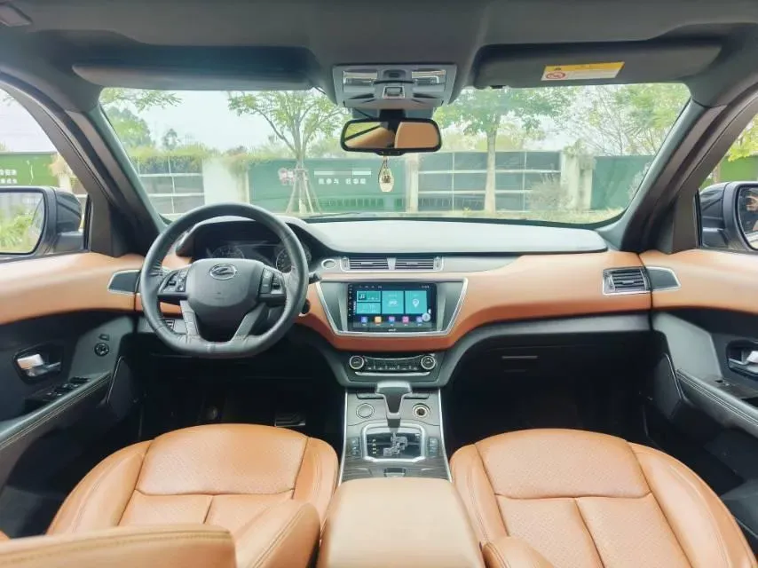 2018 Landwind X7 1.5T 163HP L4 8AT,autocango,china used car exporter,china ev exporter,chinese used car exporter,chinese used ev exporter