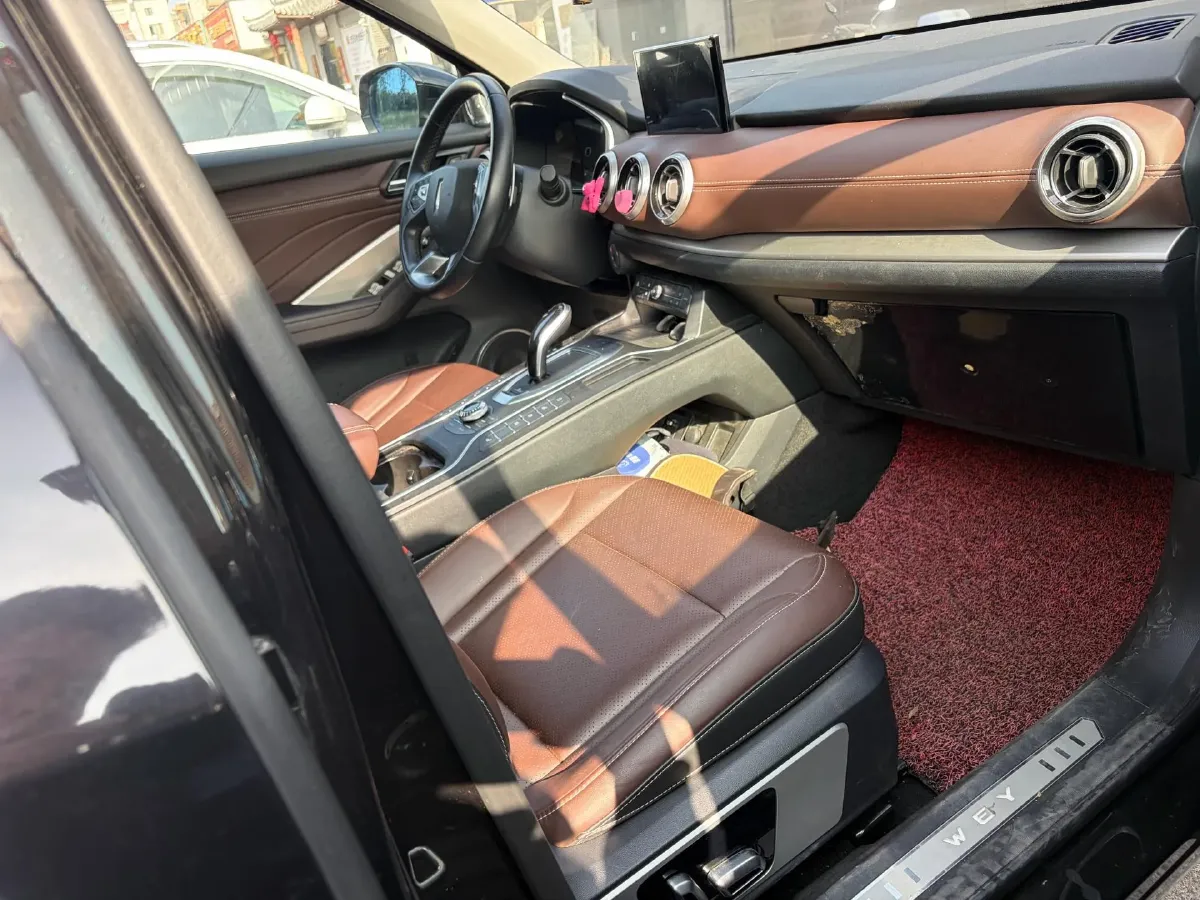 2018 WEY VV6 2.0T 197HP L4 7DCT,autocango,china used car exporter,china ev exporter,chinese used car exporter,chinese used ev exporter