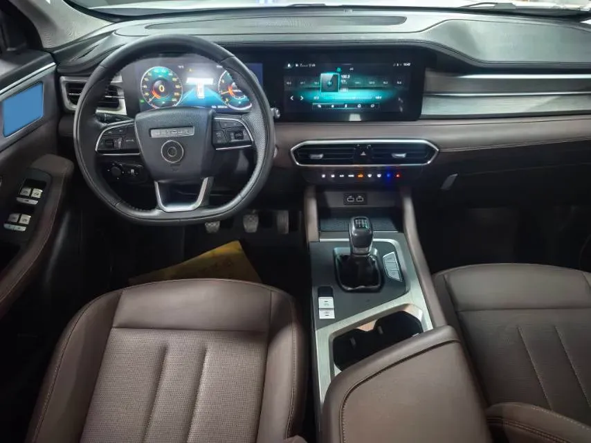 2024 Dongfeng RuiQi6 pro 2.3T 147HP L4 6MT,autocango,china used car exporter,china ev exporter,chinese used car exporter,chinese used ev exporter