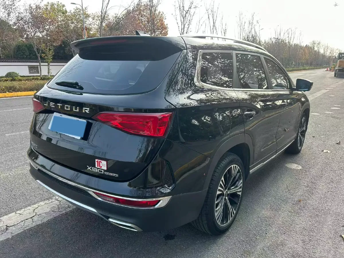 2021 Jetour X90 1.6T 197HP L4 7DCT,autocango,china used car exporter,china ev exporter,chinese used car exporter,chinese used ev exporter