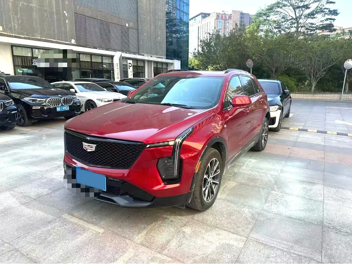 2024 Cadillac XT4 2.0T 237HP L4 9AT