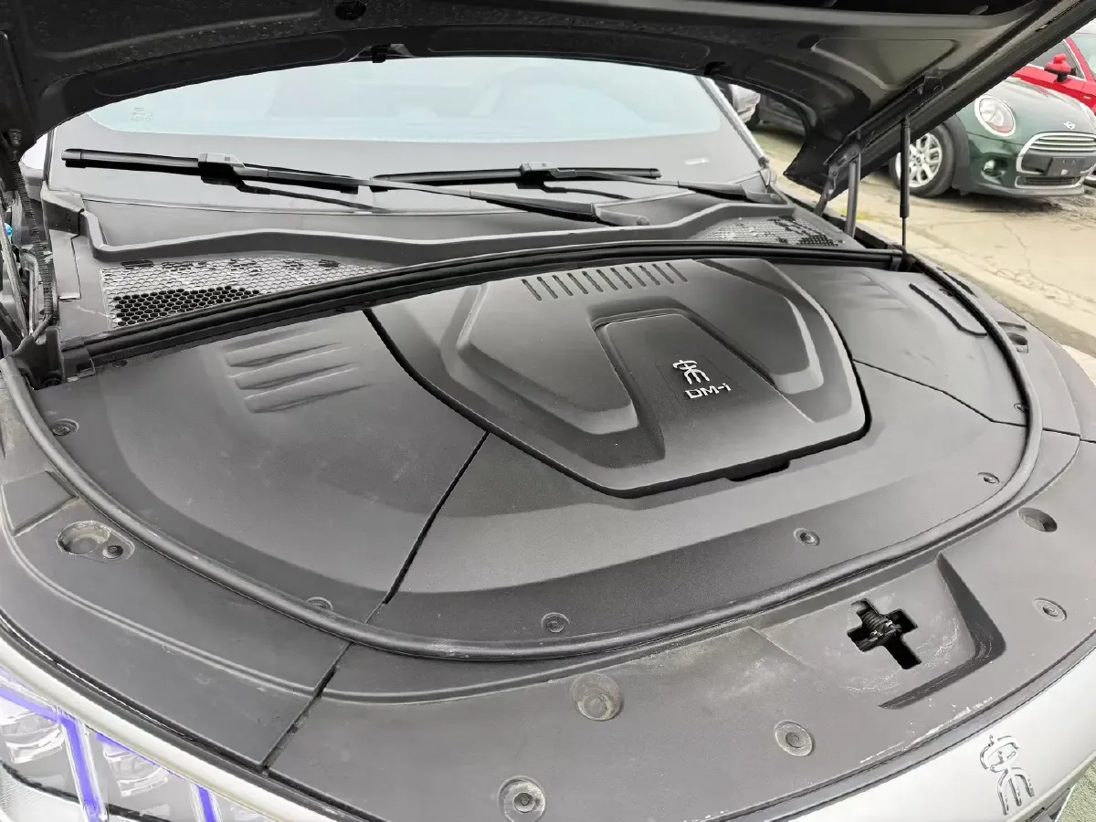 2022 Geely JiaJi 1.5T 177HP L3 7DCT PHEV 15.5KWH,autocango,china used car exporter,china ev exporter,chinese used car exporter,chinese used ev exporter