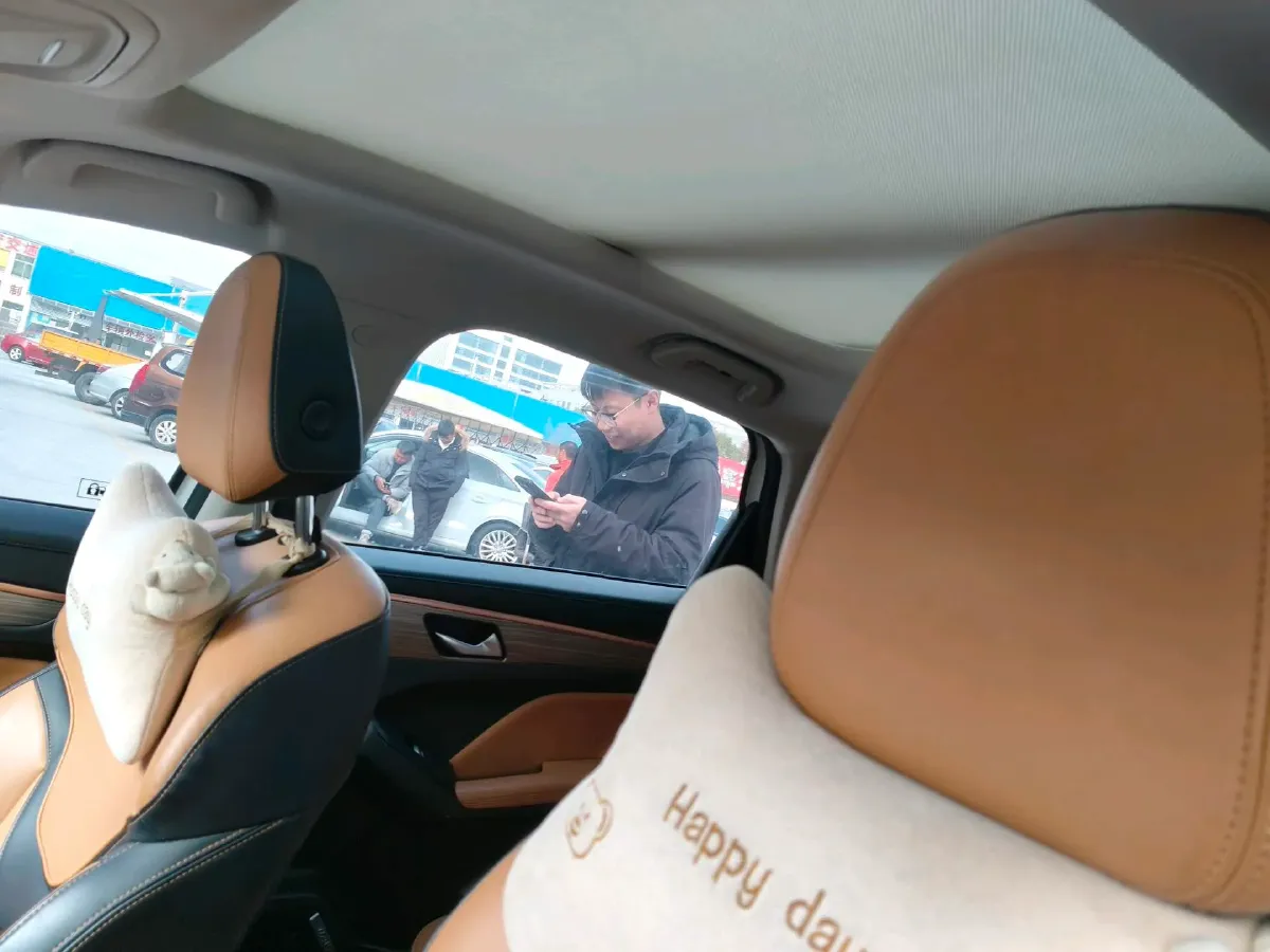 2021 Haval Jolion 1.5T 150HP L4 7DCT,autocango,china used car exporter,china ev exporter,chinese used car exporter,chinese used ev exporter