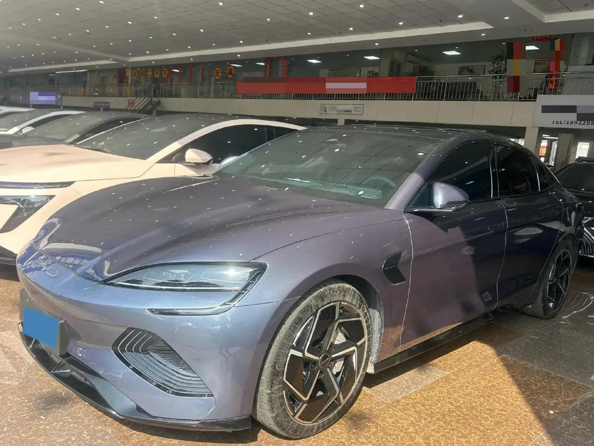 2023 BYD Seal BEV 82.5KWH