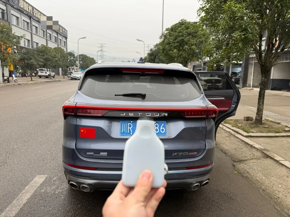 2021 Chery Tiggo 8 Plus 1.6T 197HP L4 7DCT,autocango,china used car exporter,china ev exporter,chinese used car exporter,chinese used ev exporter