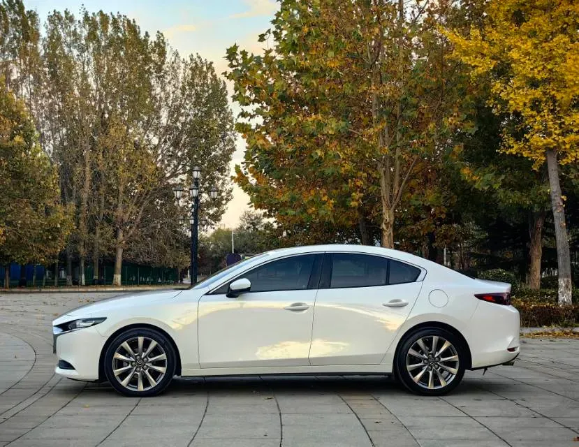 2020 Mazda 3 Axela 2.0L 158HP L4 6AT,autocango,china used car exporter,china ev exporter,chinese used car exporter,chinese used ev exporter