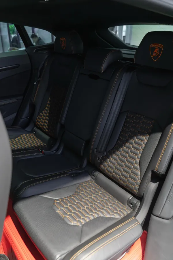 2021 Lamborghini Urus 4.0T 641HP V8 8AT,autocango,china used car exporter,china ev exporter,chinese used car exporter,chinese used ev exporter