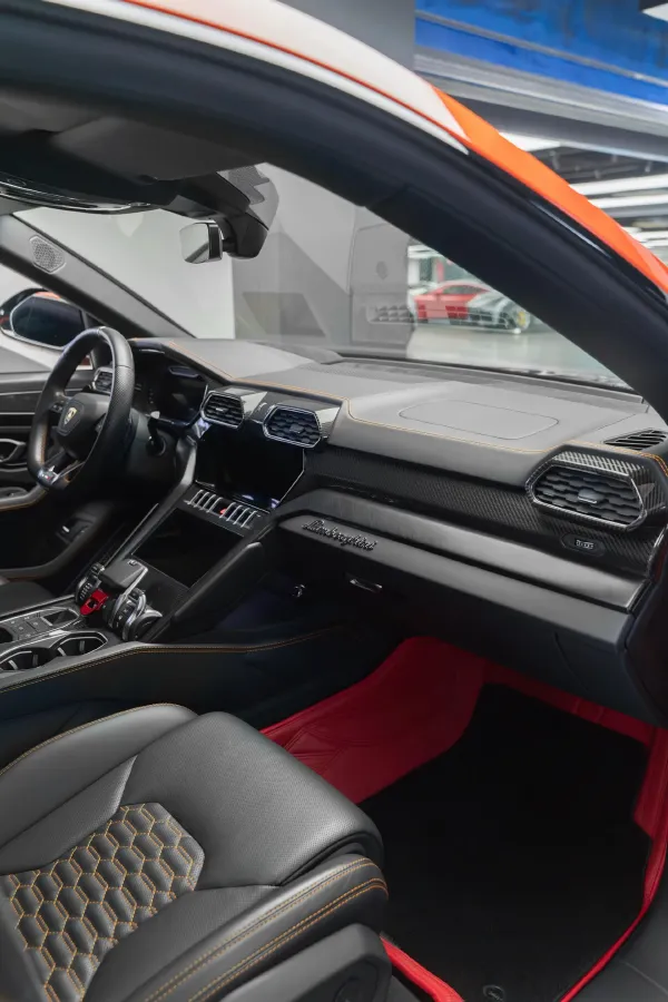 2021 Lamborghini Urus 4.0T 641HP V8 8AT,autocango,china used car exporter,china ev exporter,chinese used car exporter,chinese used ev exporter