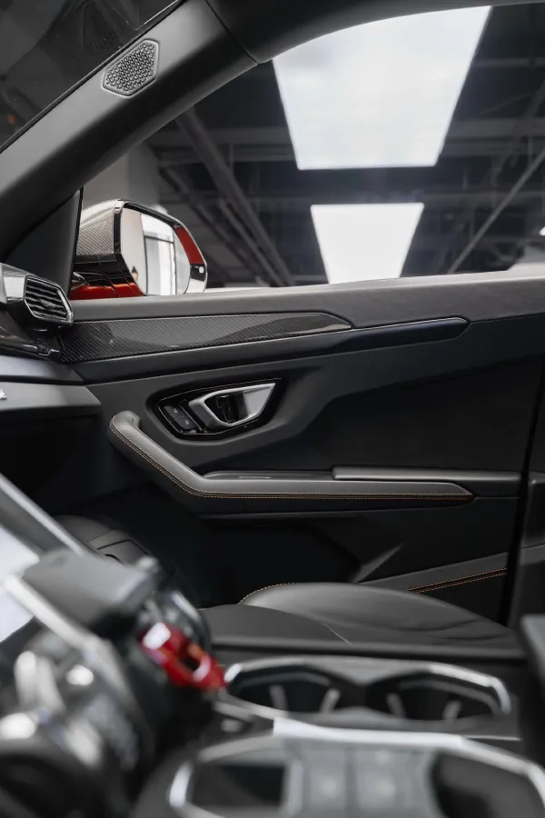 2021 Lamborghini Urus 4.0T 641HP V8 8AT,autocango,china used car exporter,china ev exporter,chinese used car exporter,chinese used ev exporter