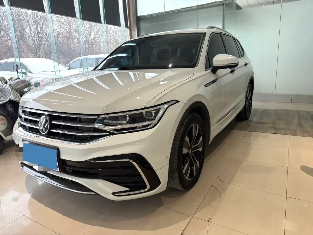 2024 Volkswagen Tiguan L 2.0T 186HP L4 7DCT