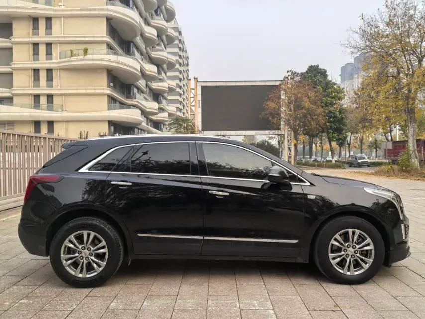 2021 Cadillac XT5 2.0T 237HP L4 9AT,autocango,china used car exporter,china ev exporter,chinese used car exporter,chinese used ev exporter