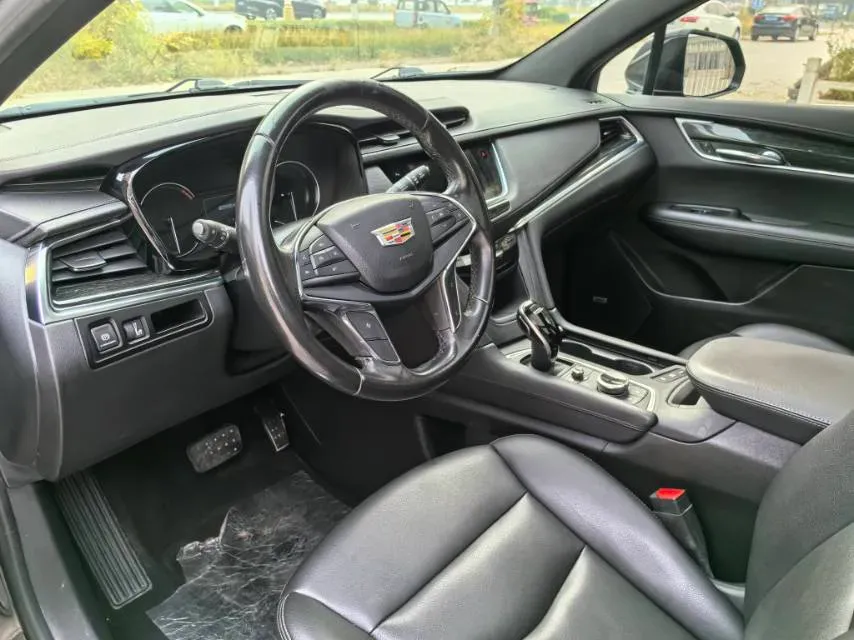 2021 Cadillac XT5 2.0T 237HP L4 9AT,autocango,china used car exporter,china ev exporter,chinese used car exporter,chinese used ev exporter
