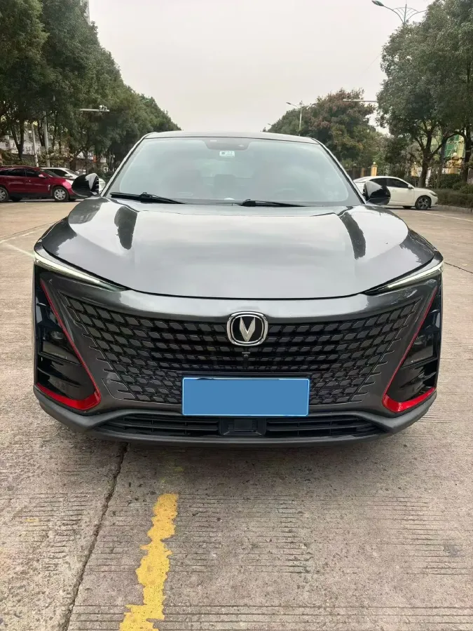 2020 ChangAn UNI-T 1.5T 180HP L4 7DCT,autocango,china used car exporter,china ev exporter,chinese used car exporter,chinese used ev exporter