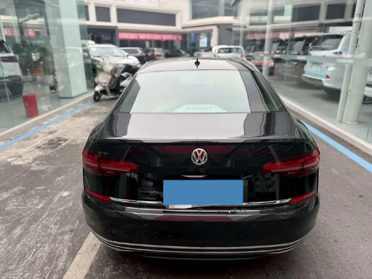 2019 Ford Taurus 2.0T 245HP L4 8AT,autocango,china used car exporter,china ev exporter,chinese used car exporter,chinese used ev exporter