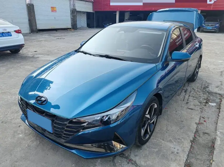 2021 Hyundai Elantra 1.5L 115HP L4 CVT