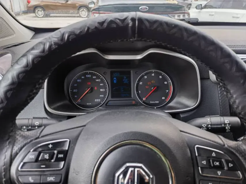 2018 MG ZS 1.5L 120HP L4 5MT,autocango,china used car exporter,china ev exporter,chinese used car exporter,chinese used ev exporter