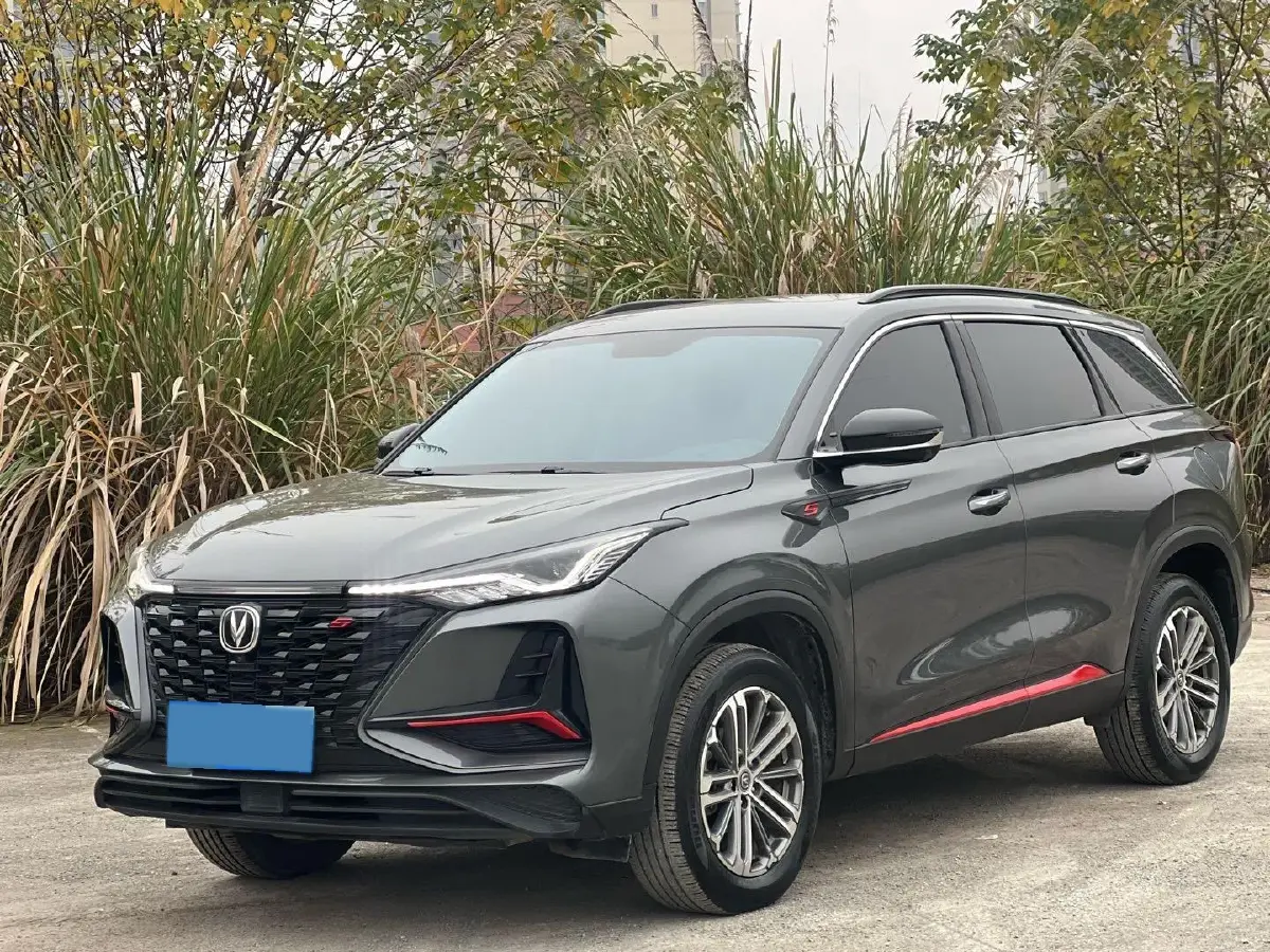 2021 ChangAn CS75 Plus 1.5T 178HP L4 6AT 2021 ChangAn CS75 Plus 1.5T 178HP L4 6AT