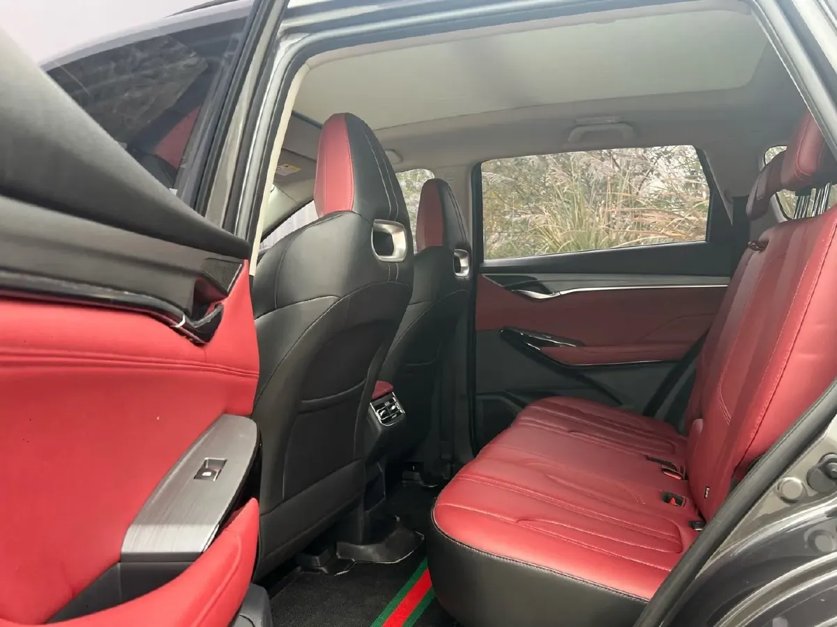 2021 ChangAn CS75 Plus 1.5T 178HP L4 6AT,autocango,china used car exporter,china ev exporter,chinese used car exporter,chinese used ev exporter