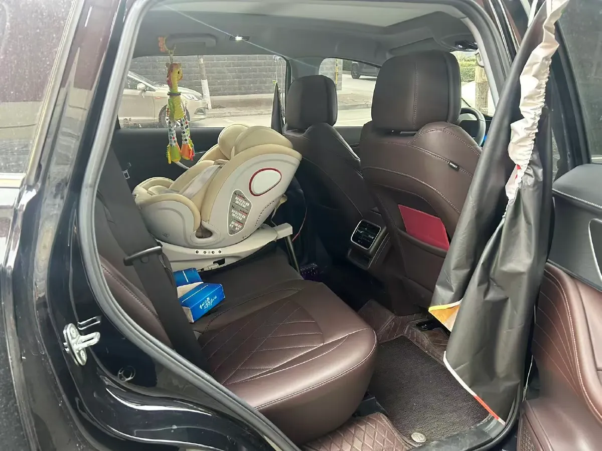 2022 Chery Tiggo 8 PRO 1.6T 197HP L4 7DCT,autocango,china used car exporter,china ev exporter,chinese used car exporter,chinese used ev exporter