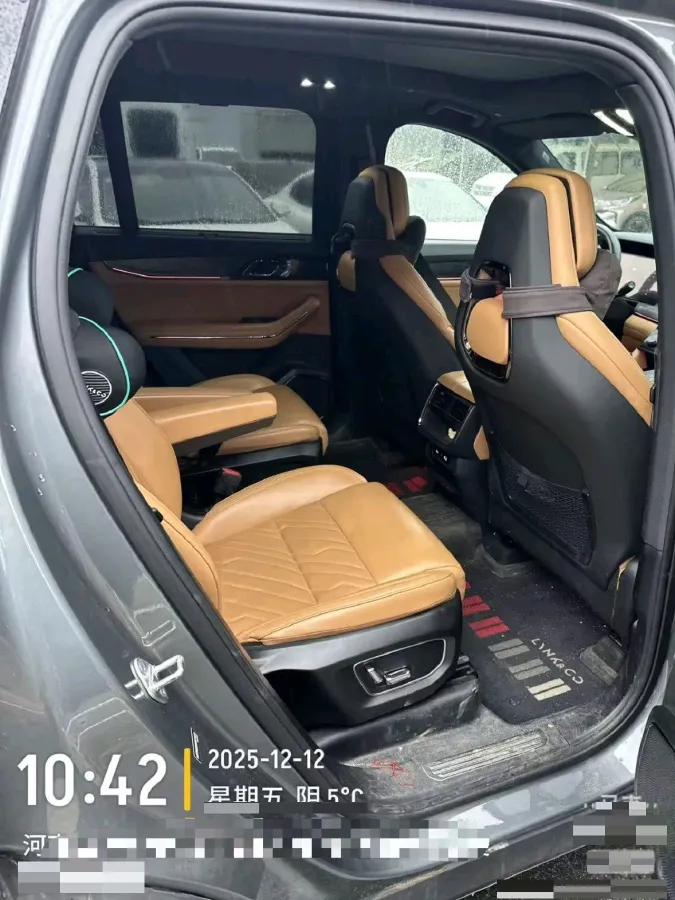 2021 Buick GL8 2.0T 237HP L4 9AT,autocango,china used car exporter,china ev exporter,chinese used car exporter,chinese used ev exporter