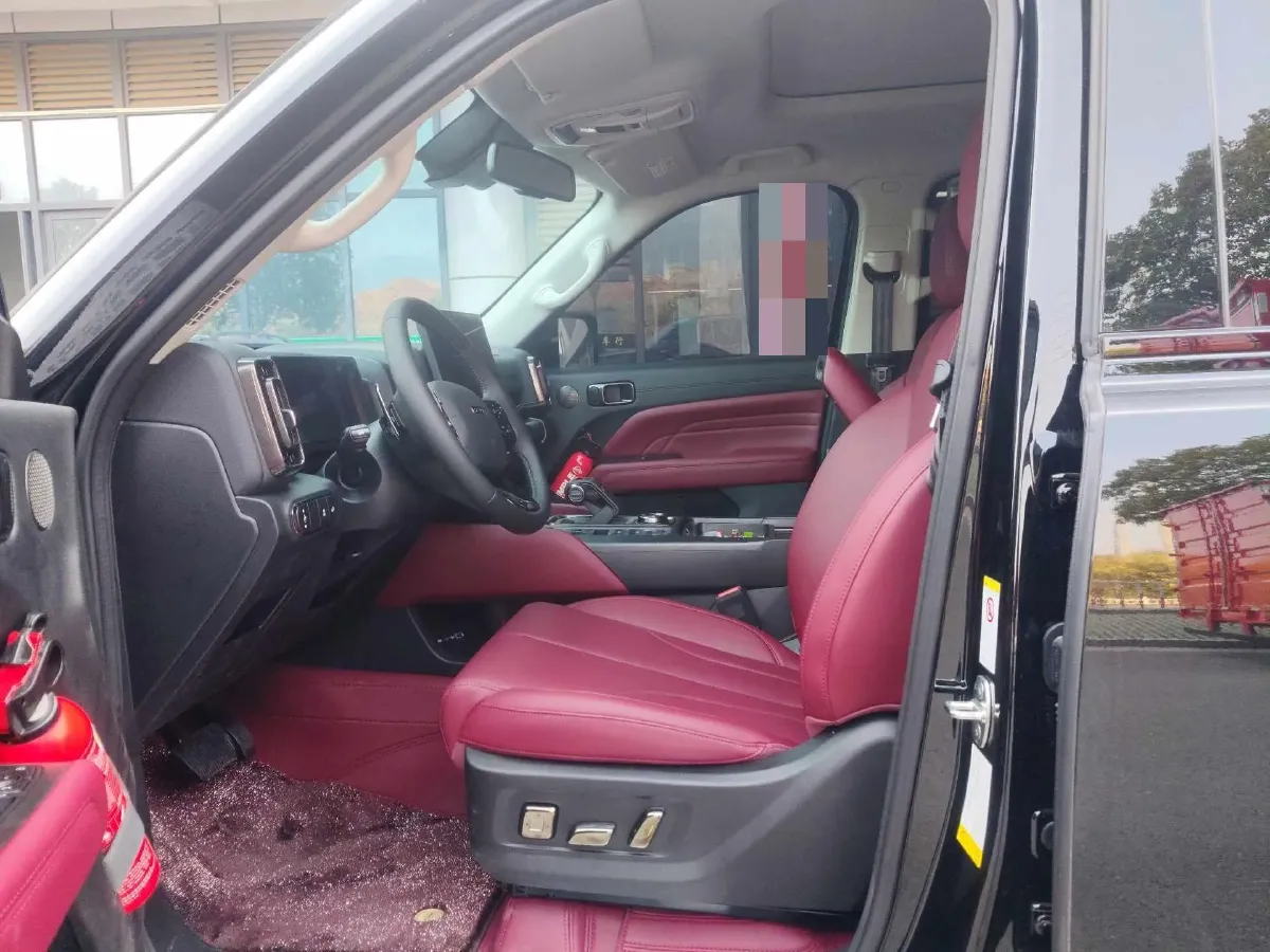 2025 Haval H9 2.0T 224HP L4 8AT,autocango,china used car exporter,china ev exporter,chinese used car exporter,chinese used ev exporter