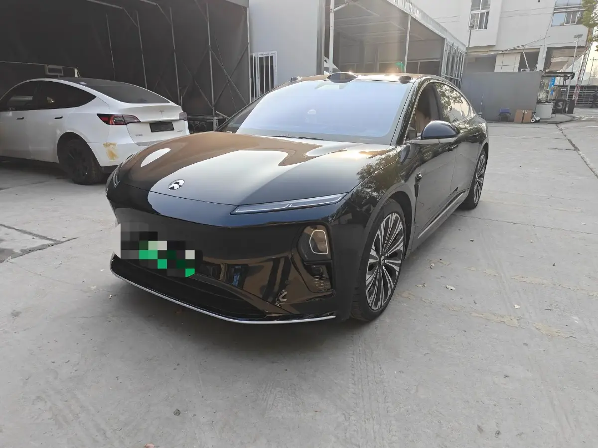 2025 NIO ET9 BEV 100KWH