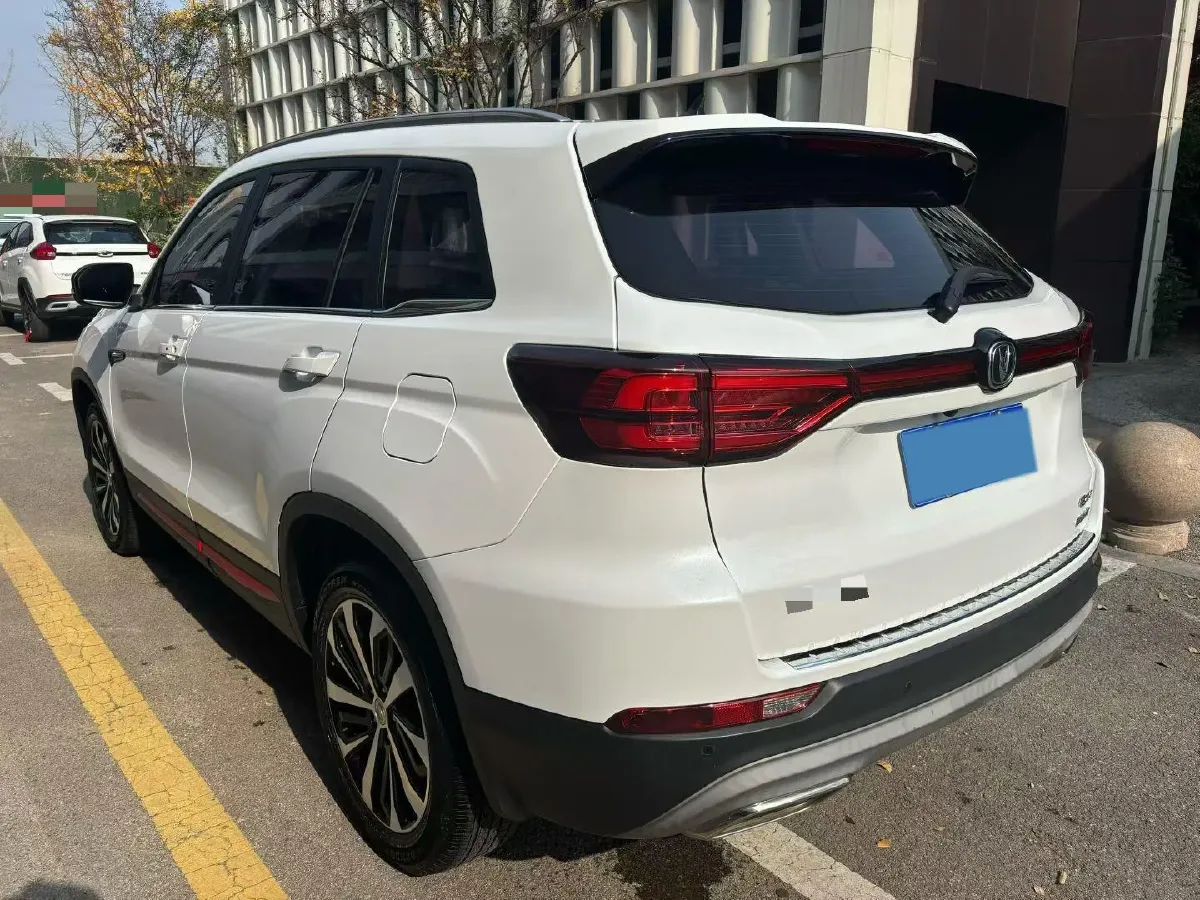 2021 ChangAn CS75 1.5T 178HP L4 7DCT,autocango,china used car exporter,china ev exporter,chinese used car exporter,chinese used ev exporter