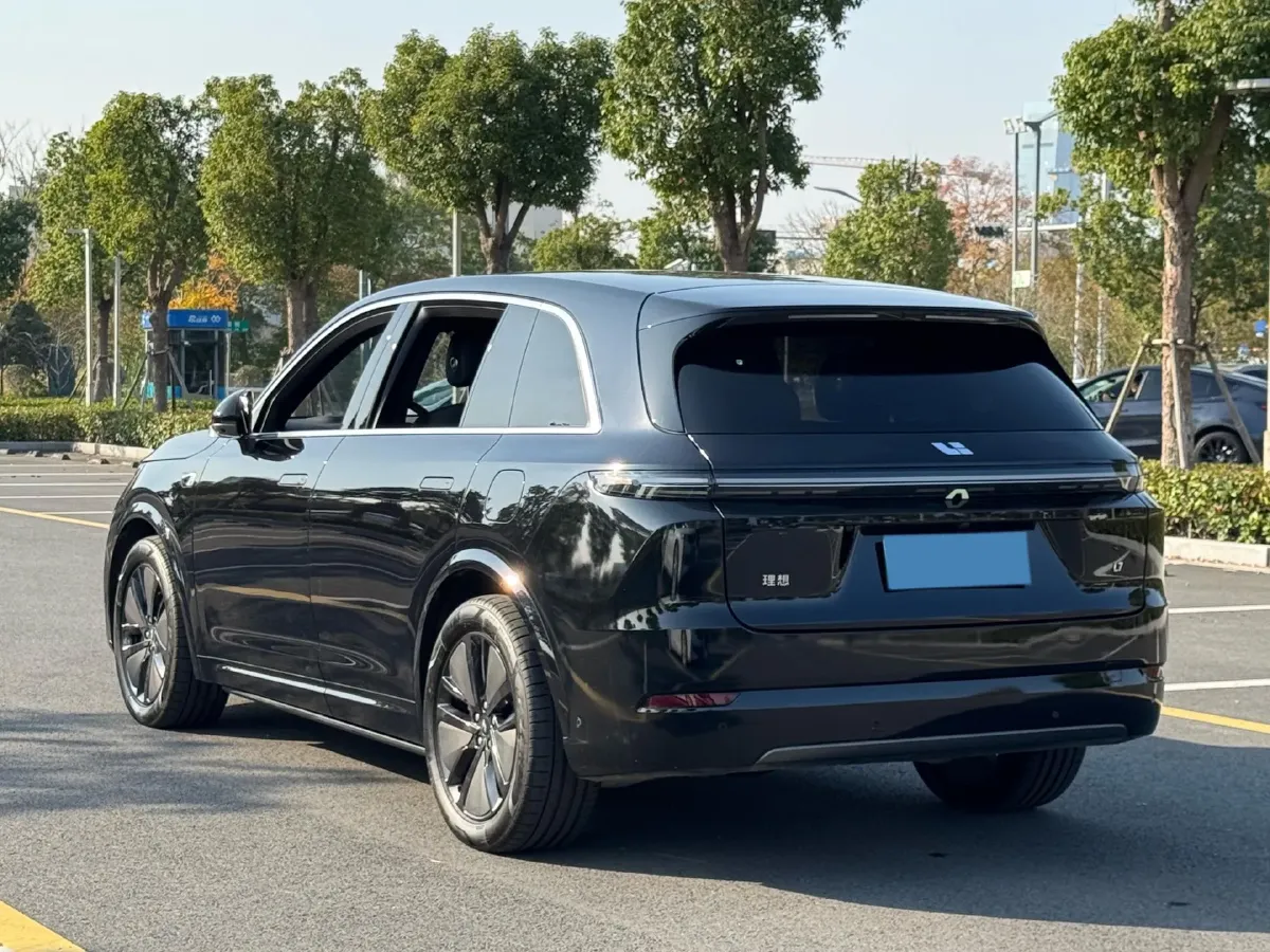 2024 Li L7 Range Extended 154HP REEV 42.8KWH,autocango,china used car exporter,china ev exporter,chinese used car exporter,chinese used ev exporter