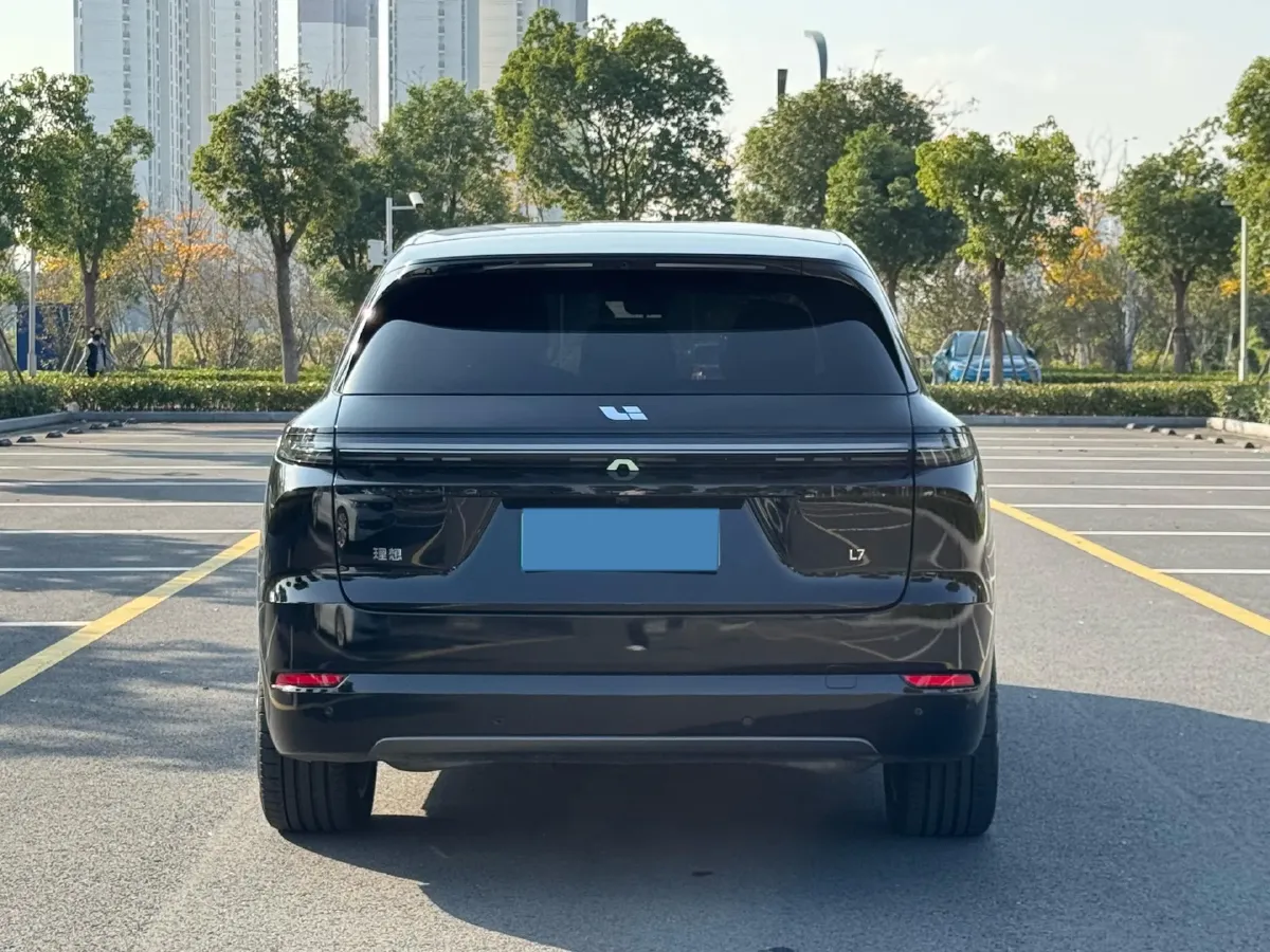 2024 Li L7 Range Extended 154HP REEV 42.8KWH,autocango,china used car exporter,china ev exporter,chinese used car exporter,chinese used ev exporter