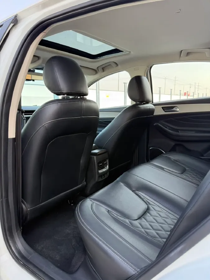 2019 Chery Arrizo GX 1.5T 156HP L4 5MT,autocango,china used car exporter,china ev exporter,chinese used car exporter,chinese used ev exporter