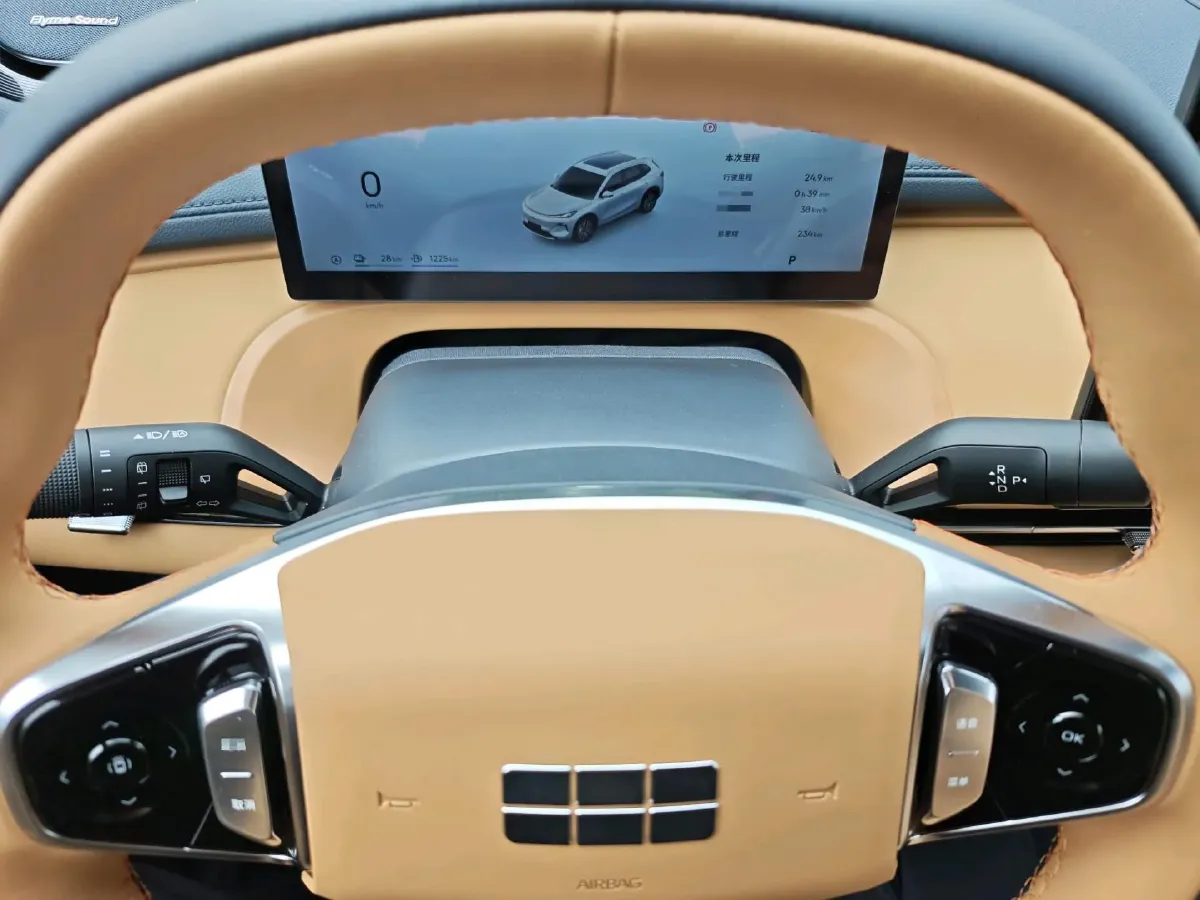 2025 BYD Sea Lion 05 DM-i 1.5L 101HP L4 E-CVT PHEV 18.3KWH,autocango,china used car exporter,china ev exporter,chinese used car exporter,chinese used ev exporter